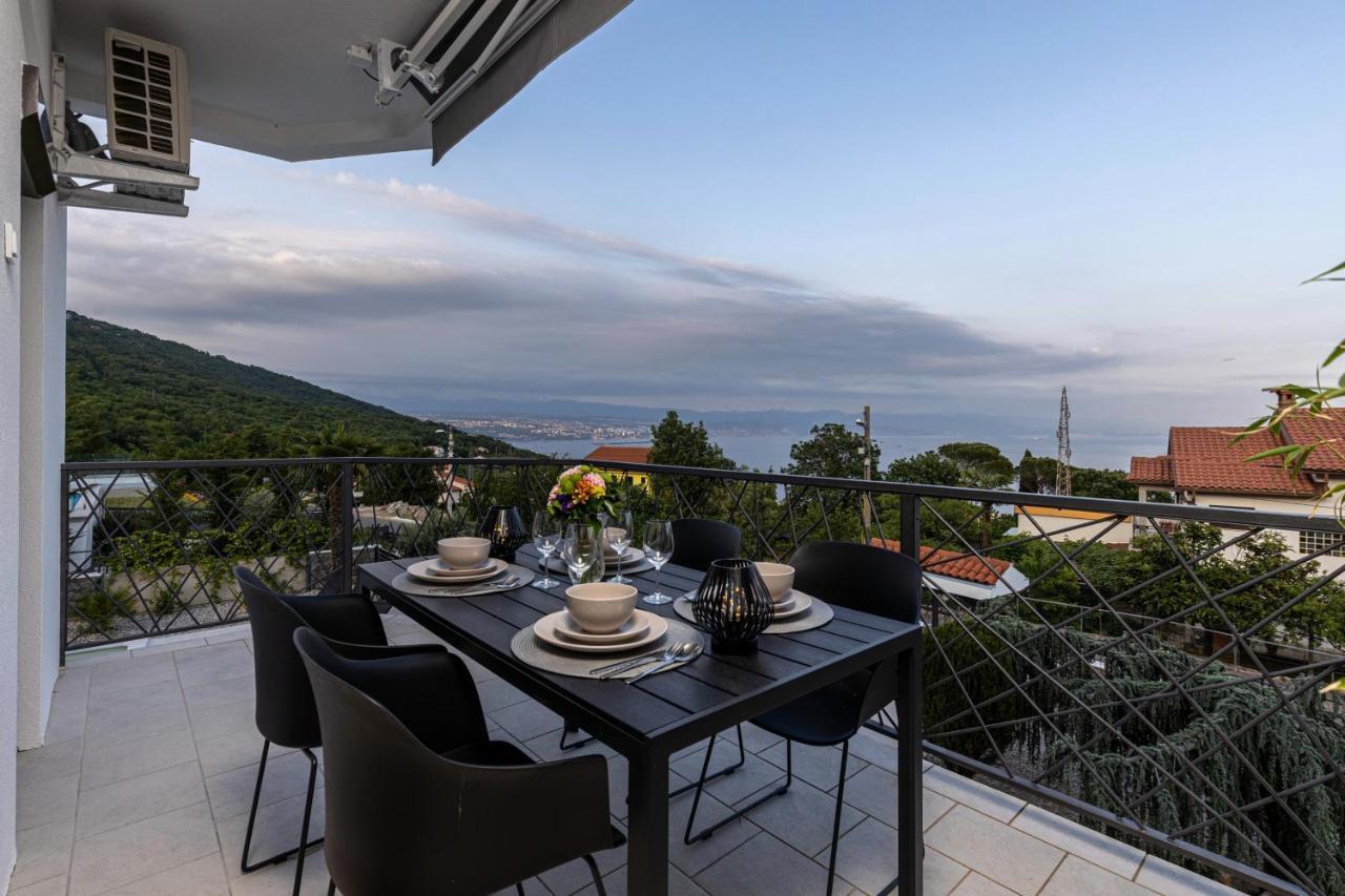 Villa Adriatic, Apartment Rebecca With Heated Swimming Pool, Sew View, Childrens Playground Ičići Eksteriør bilde