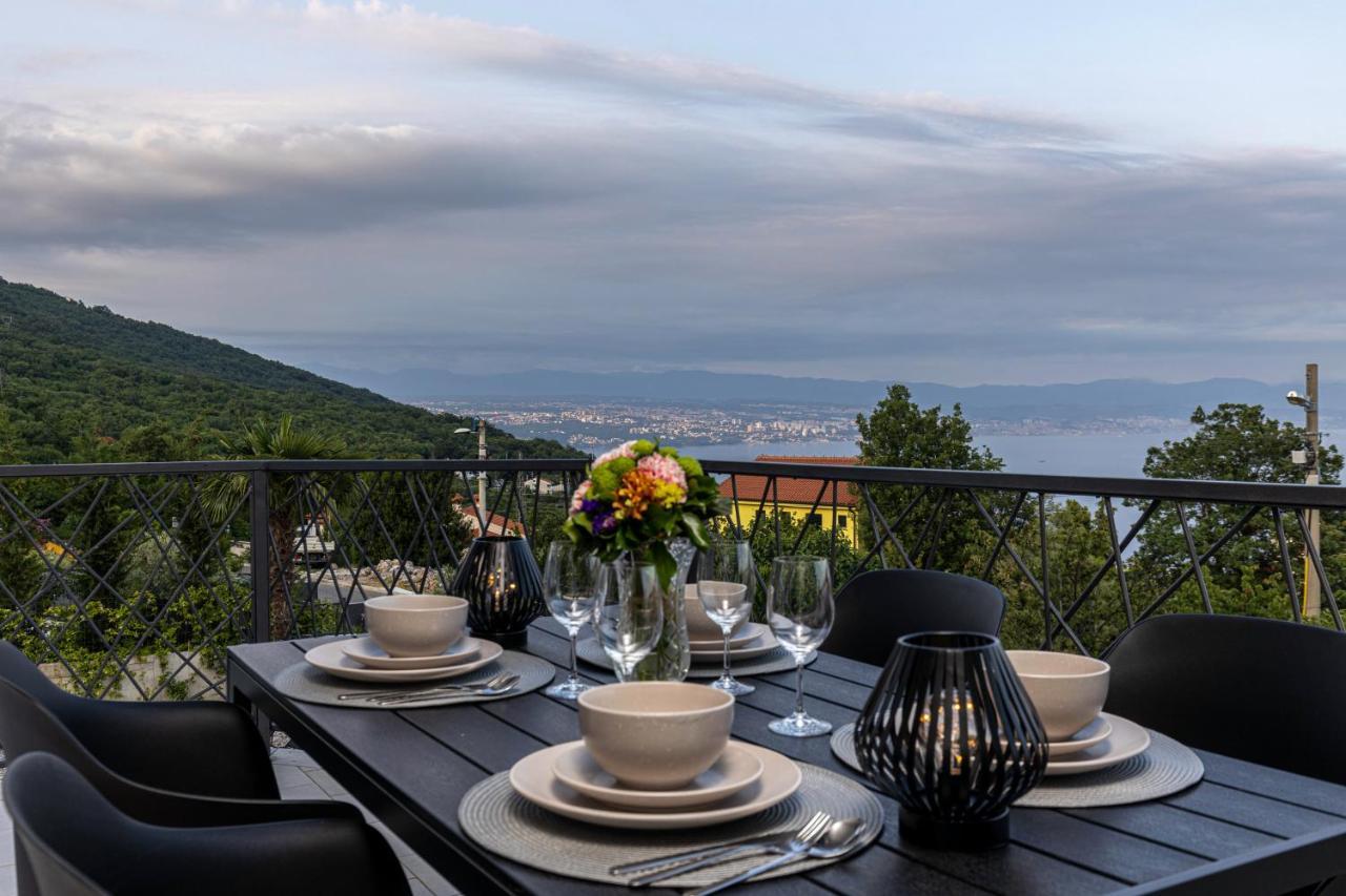 Villa Adriatic, Apartment Rebecca With Heated Swimming Pool, Sew View, Childrens Playground Ičići Eksteriør bilde